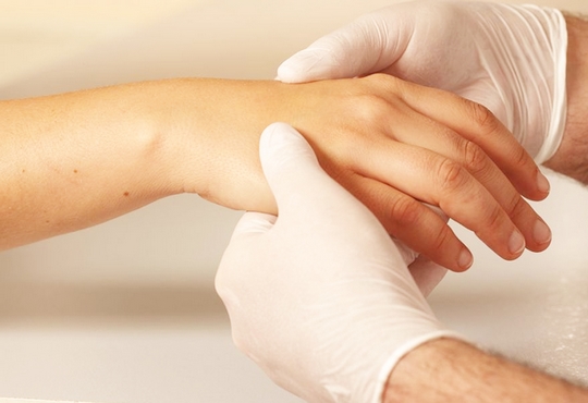 Ce qu’il faut savoir sur la chirurgie de la main