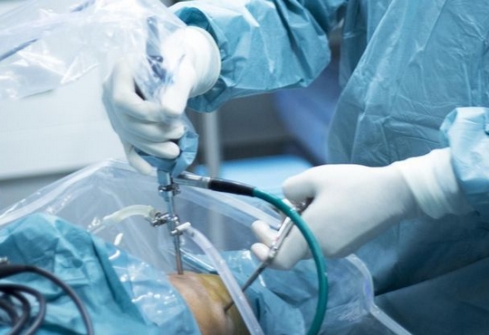 L'utilisation de l'endoscopie médicale en chirurgie orthopédique