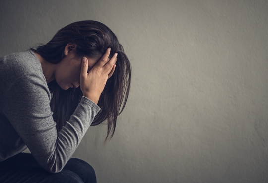 La dépression : signes, facteurs déclenchants et traitements